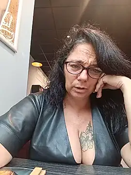 pulpeuse64 Show Webcam