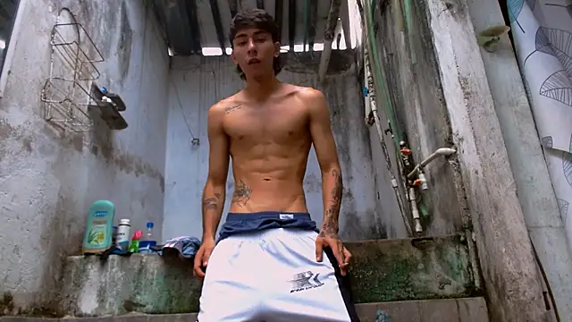 Show modela FlexxPrimee na web-kameri