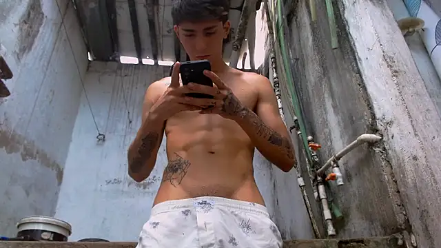 FlexxPrimee ওয়েবক্যাম শো
