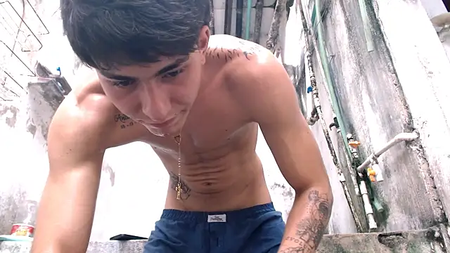 Show modela FlexxPrimee na web-kameri