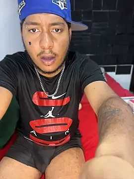 Danny_black11 在線直播表演