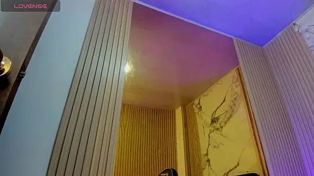 Živá chatovací místnost Athenaa_tay