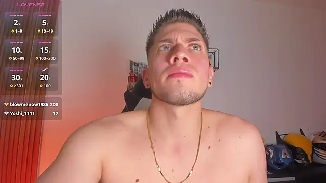 SebastianMaximoff_ Show in webcam