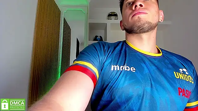Show modela SebastianMaximoff_ na web-kameri