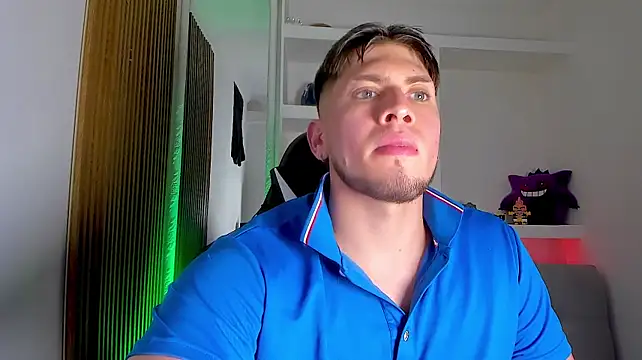 SebastianMaximoff_ 在線直播表演