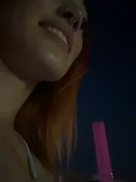 ThornsandHoney's Webcam Show