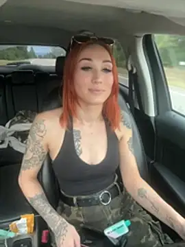 ThornsandHoney's Webcam Show