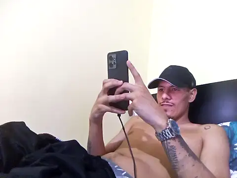 lok2321 webcam show