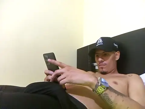 lok2321's Webcam Show