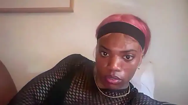 frenchiego's Webcam Show