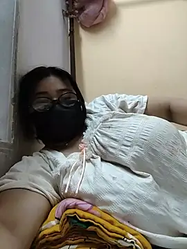 XXX chat uživo modela mini27mimi