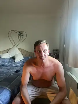 Pokazy przed kamerką – malcolm2334