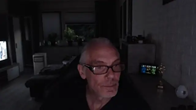 Show modela KoelnKoeln na web-kameri