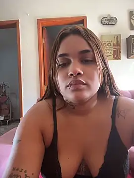 Chatroom XXX en direct de Latina_kiara