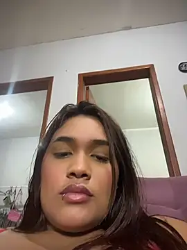 Show de webcam de Latina_kiara