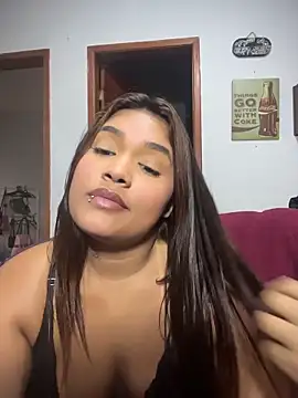 Show de webcam de Latina_kiara