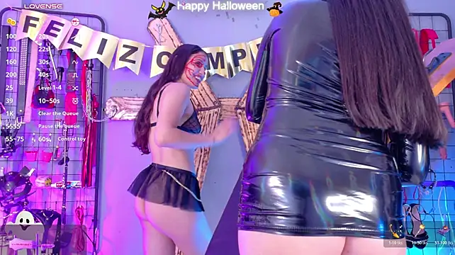 Miss_Afrodita_and_Iris Webcamshow