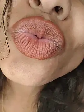 Živý XXX chat YaraEstelle