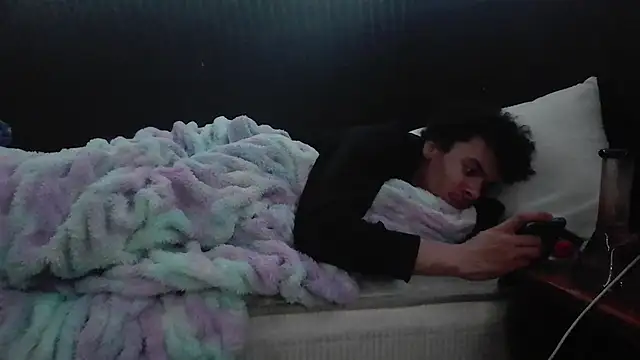 spooky425hd webkamerás műsora