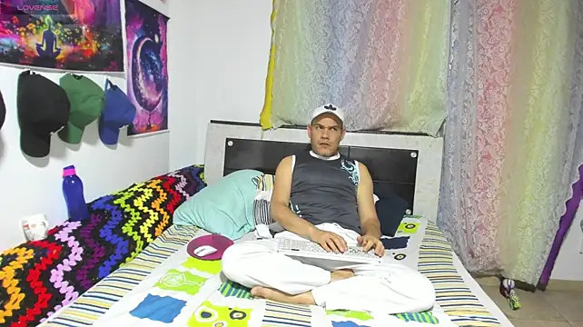 nathannathaniel Show Webcam