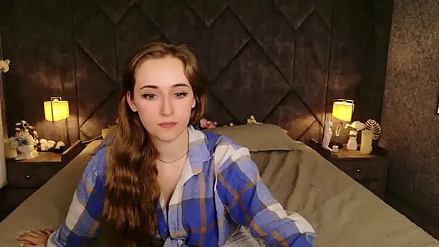 Chat XXX en directo de Tara_Keats