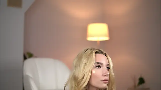 Chat XXX en directo de SvveetLuna