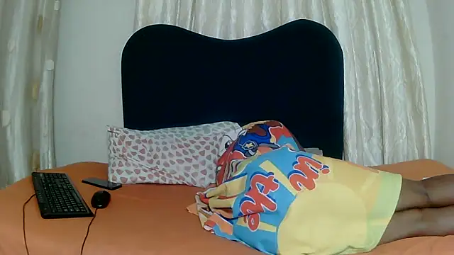 Exotic_FreakyQueen's Live Chat Room