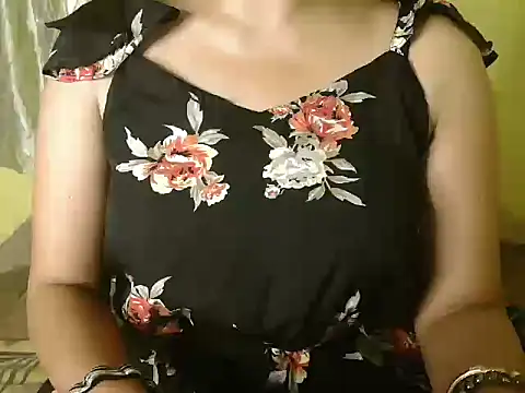 Chat XXX en directo de Ishaa_03