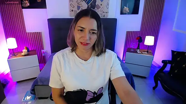 milfsecret69 live XXX chat