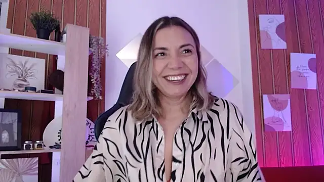 milfsecret69n Webbikameraesitys