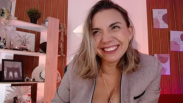 Chatroom XXX en direct de milfsecret69