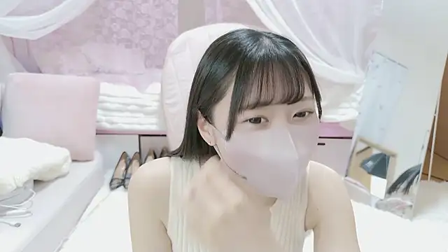 MOE_o0 Chat XXX live