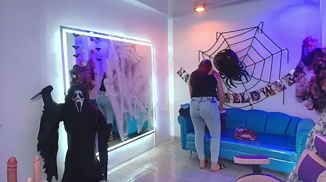 Madame_scarlett's Webcam Show