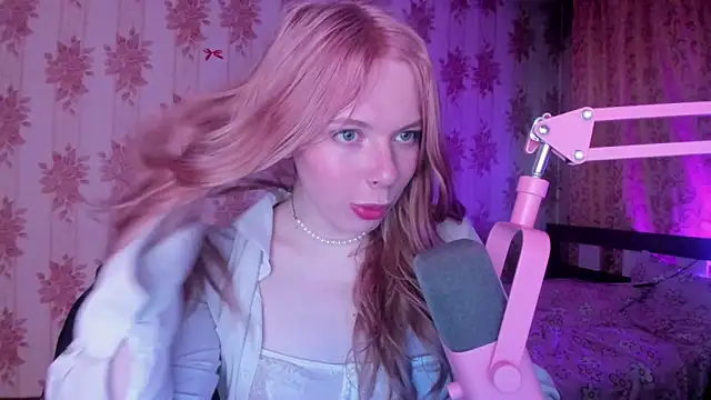 Show de Cutie_Bambi na webcam