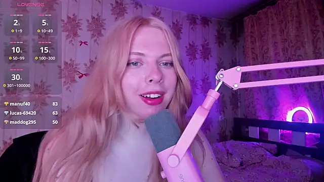 Show modela Cutie_Bambi na web-kameri