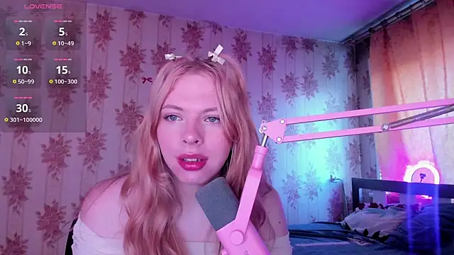 Cutie_Bambi Adlı Modelin Web Kamerası Şovu