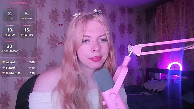Pokazy przed kamerką – Cutie_Bambi