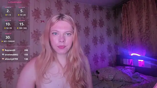 Show de Cutie_Bambi na webcam