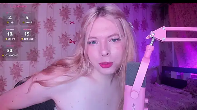 Cutie_Bambi's Webcam Show