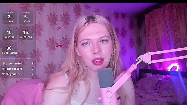 Pokazy przed kamerką – Cutie_Bambi