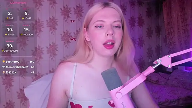 Cutie_Bambi Webcamshow
