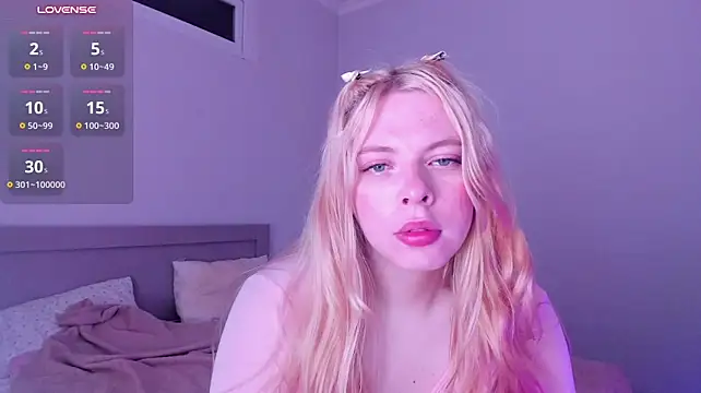 Cutie_Bambi Webcam show