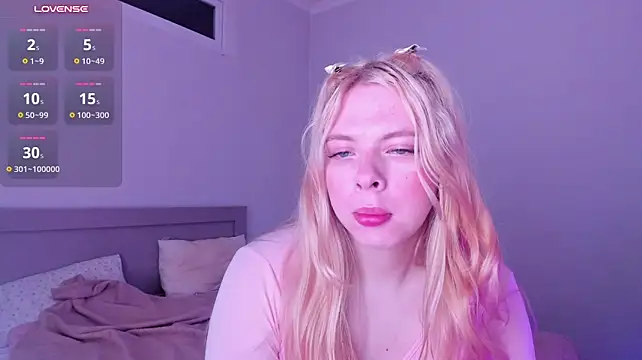 Cutie_Bambi's Webcam Show