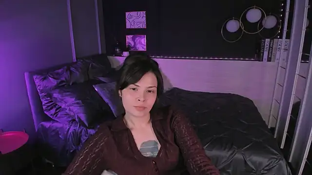 Maykinkya's Live XXX Chat