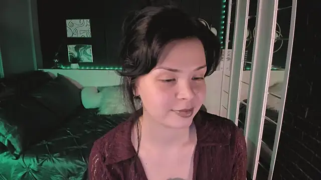 Maykinkya Live XXX-Chat