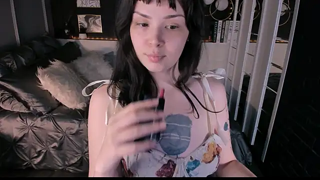 Maykinkya XXX чат на живо