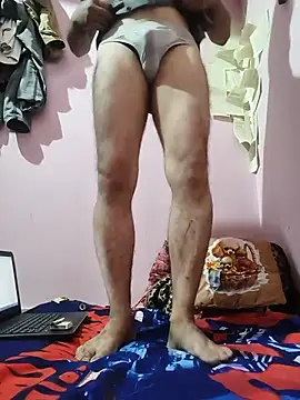 newtube0 Show in webcam