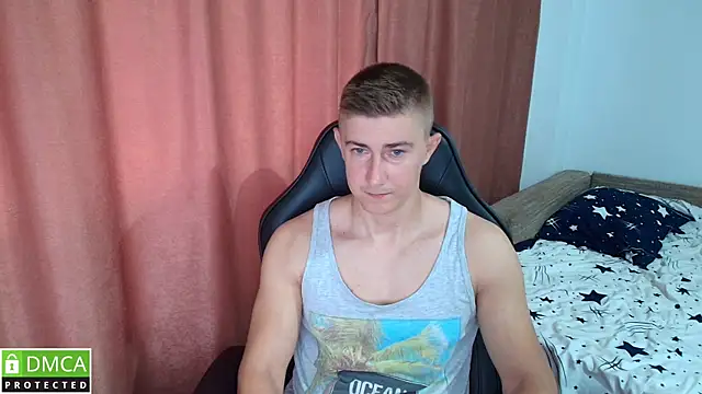 PowerBoy07 Webcam show