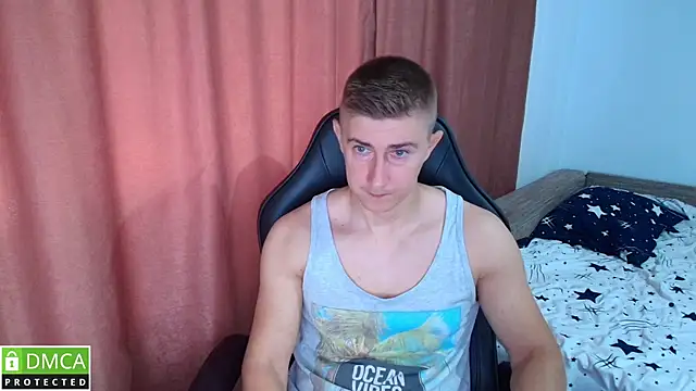 PowerBoy07 Webcam show