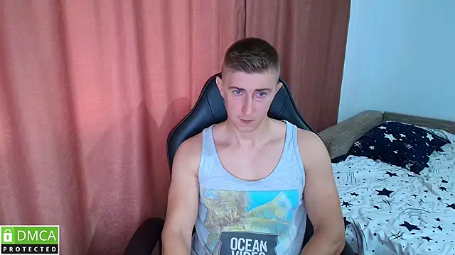 PowerBoy07 Webcam show